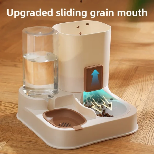 sg-11134201-8261u-ml56ge5xwjka67.webp 2.3L Automatic Cat Feeder and Water Dispenser 2 in 1 with Removable Bowl